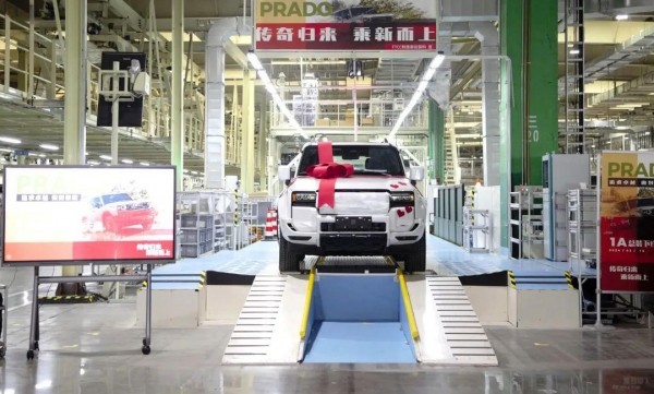 Дайджест дня: электрический AMG, Веста-кроссовер и другие события индустрии Дайджест дня: электрический AMG, Веста-кроссовер и другие события индустрии