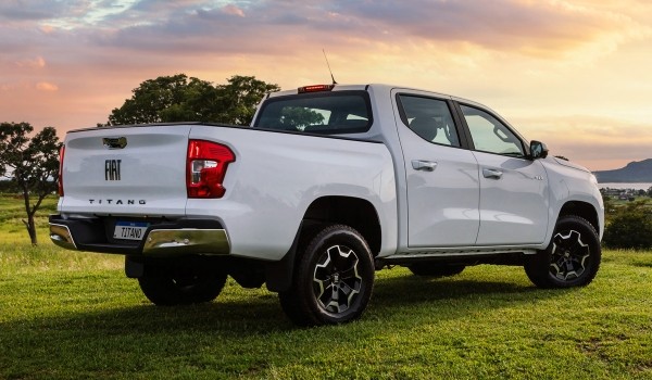 Рамный пикап Fiat Titano: два разных подхода Рамный пикап Fiat Titano: два разных подхода