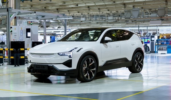 Дайджест дня: Jaguar без седанов, семейство Лада Искра и другие события индустрии Дайджест дня: Jaguar без седанов, семейство Лада Искра и другие события индустрии