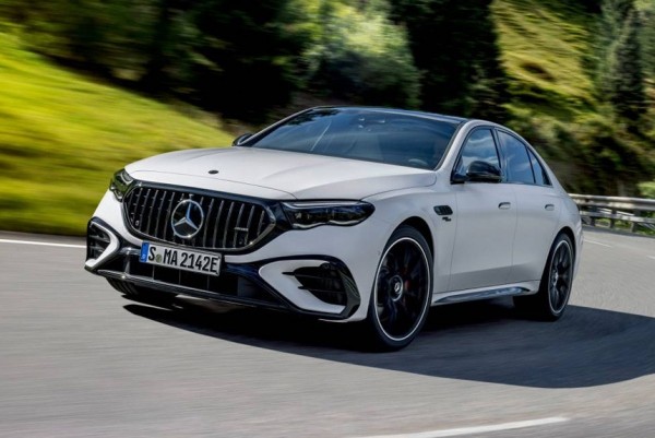 Новый Mercedes-AMG E 53: шесть цилиндров и подзарядка