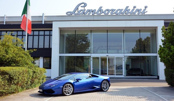 Дайджест дня: гибридный Ypsilon, рекорды Lamborghini и другие события индустрии Дайджест дня: гибридный Ypsilon, рекорды Lamborghini и другие события индустрии