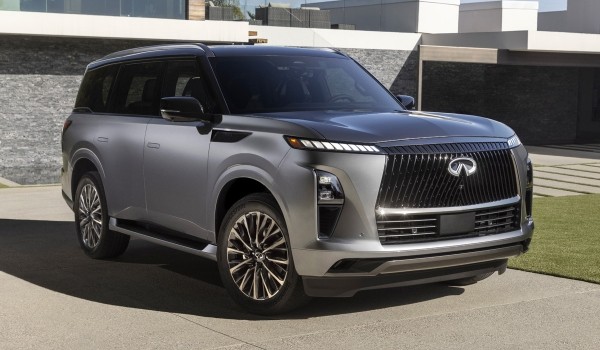 Новый Infiniti QX80: двигатель V6 и больше роскоши Новый Infiniti QX80: двигатель V6 и больше роскоши