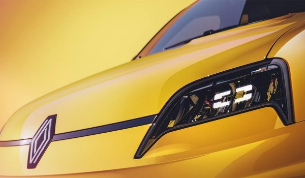 Дайджест дня: обновленный логотип Chery, Renault против Китая и другие события индустрии Дайджест дня: обновленный логотип Chery, Renault против Китая и другие события индустрии