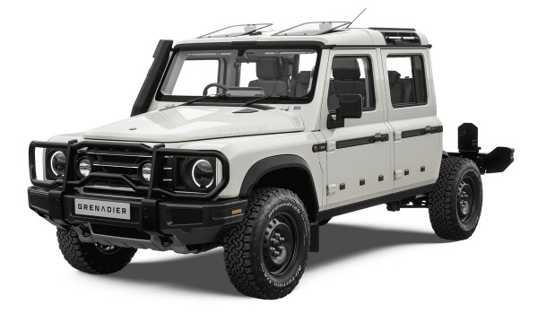 Внедорожник Ineos Grenadier превратился в бортовой грузовичок Внедорожник Ineos Grenadier превратился в бортовой грузовичок