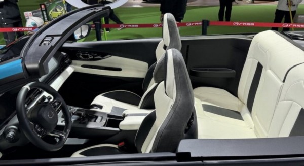 GAC представил роскошный спортивный седан Empow R в версии кабриолет GAC представил роскошный спортивный седан Empow R в версии кабриолет