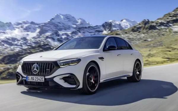 Mercedes-AMG E 53 получил 577-сильную гибридную силовую установку Mercedes-AMG E 53 получил 577-сильную гибридную силовую установку
