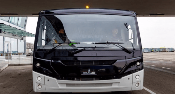 Перронному автобусу МАЗ-171 сулят мировую сенсацию с большим будущим Перронному автобусу МАЗ-171 сулят мировую сенсацию с большим будущим