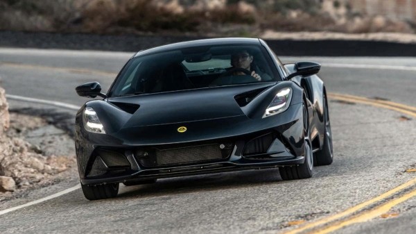 Спустя почти три года Lotus наконец-то может продавать Emiras в США Спустя почти три года Lotus наконец-то может продавать Emiras в США