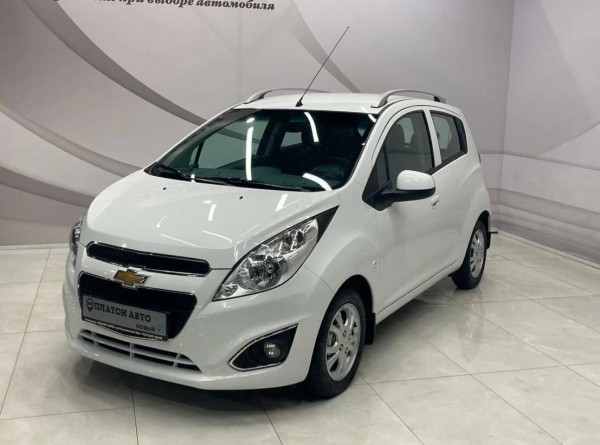 ТОП-10 самых недорогих машин в России в начале апреля 2024 года ТОП-10 самых недорогих машин в России в начале апреля 2024 года