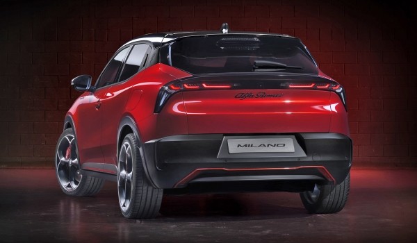 Представлен компактный кроссовер Alfa Romeo Milano Представлен компактный кроссовер Alfa Romeo Milano