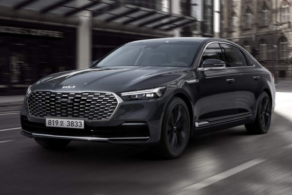 Большой седан Kia K9 обновлен во второй раз Большой седан Kia K9 обновлен во второй раз