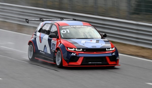 Представлен гоночный электромобиль Hyundai Ioniq 5 eN1