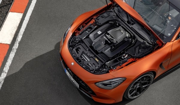 Гибрид Mercedes-AMG GT: самый динамичный серийный AMG