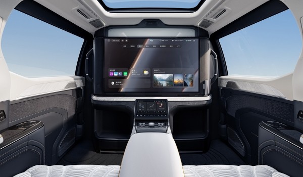 У минивэна Zeekr 009 появилась самая мощная и роскошная версия У минивэна Zeekr 009 появилась самая мощная и роскошная версия