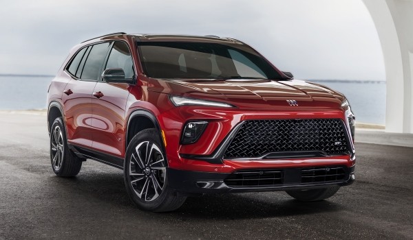 Большой кроссовер Buick Enclave: новое поколение с турбочетверкой