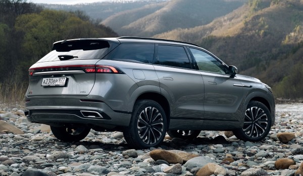 Семиместный кроссовер Jaecoo J8: цены в России Семиместный кроссовер Jaecoo J8: цены в России