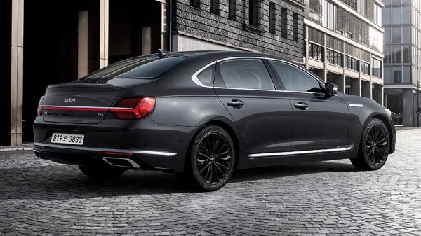 Большой седан Kia K9 обновлен во второй раз Большой седан Kia K9 обновлен во второй раз