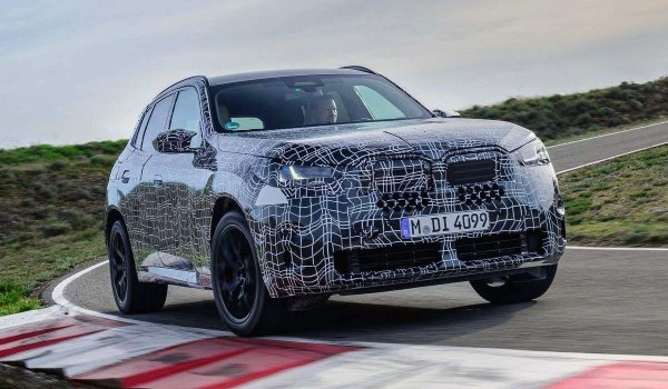 BMW X3 следующего поколения: дебют в камуфляже