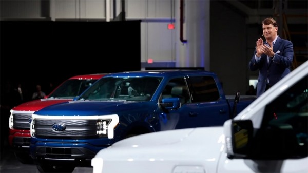 Дайджест дня: 47 лет Ниве, ПСМА без Mitsubishi и другие события индустрии Дайджест дня: 47 лет Ниве, ПСМА без Mitsubishi и другие события индустрии