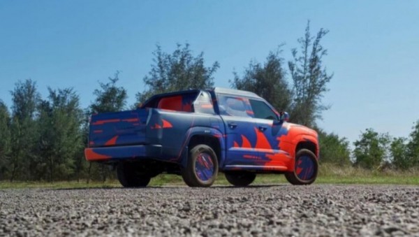 BYD анонсировал новый гибридный пикап размером с Toyota Hilux