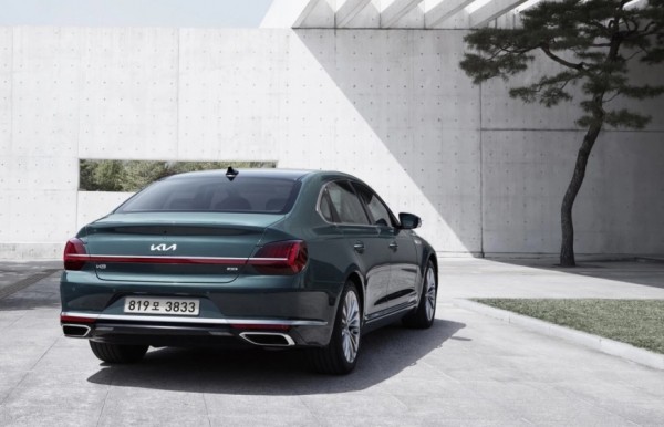 Дилер назвал преимущества и недостатки Kia K9 для России Дилер назвал преимущества и недостатки Kia K9 для России