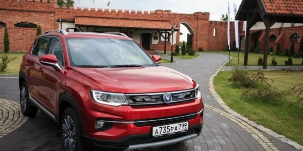 Эксперт назвал самый надежный китайский кроссовер до миллиона рублей Эксперт назвал самый надежный китайский кроссовер до миллиона рублей