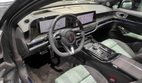 Седан Hongqi H9 обновлен и готовится к электрификации Седан Hongqi H9 обновлен и готовится к электрификации