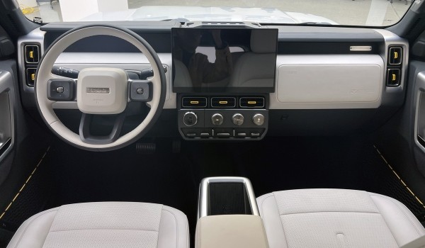 Компания Chery показала стильный паркетник iCar V23