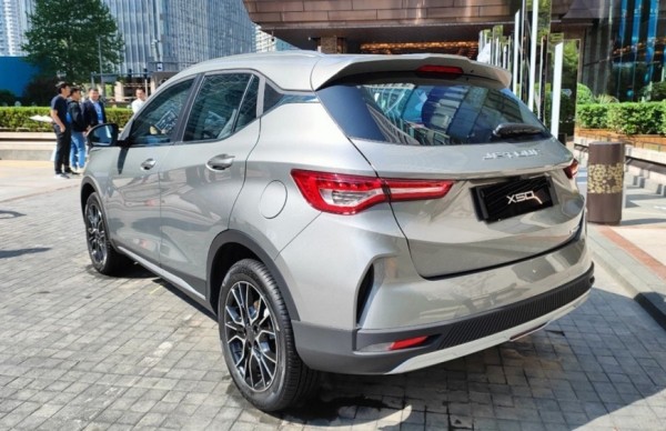 Раскрыли самый доступный кроссовер Jetour X50 для России