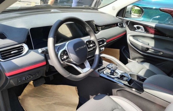 Раскрыли самый доступный кроссовер Jetour X50 для России