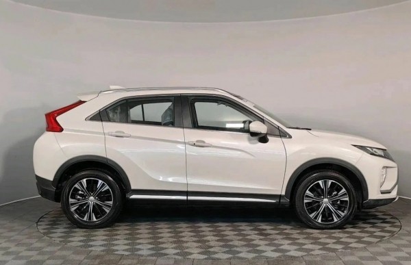 Suzuki Ciaz стал самым недорогим японским автомобилем в России в апреле 2024 года Suzuki Ciaz стал самым недорогим японским автомобилем в России в апреле 2024 года