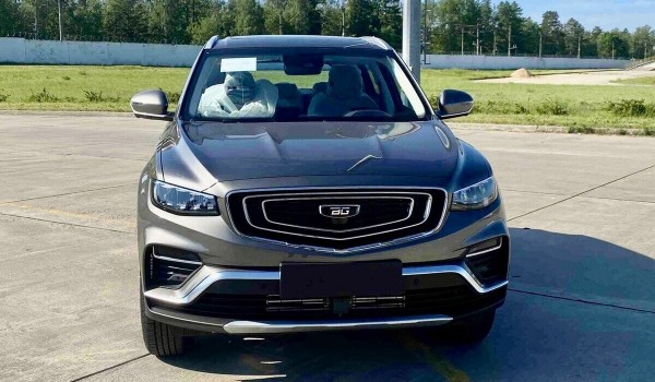 Дайджест дня: петиция за Camry V6, кроссовер Belgee X70 и другие события индустрии