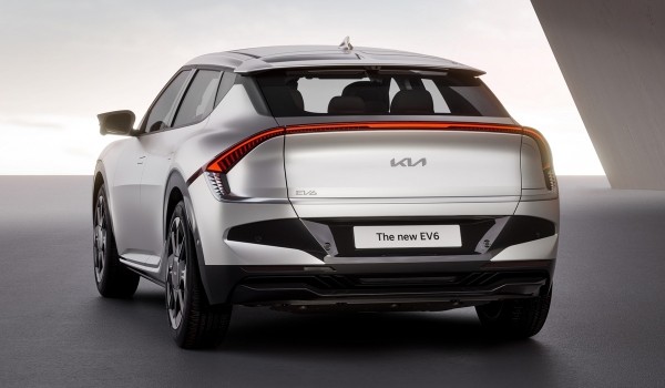 Электромобиль Kia EV6 обновлен, на подходе EV3