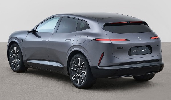 Кроссовер Avatr 07 стал первым гибридом в гамме Кроссовер Avatr 07 стал первым гибридом в гамме
