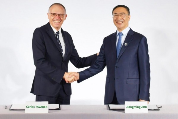 Глава концерна Stellantis призвал к честной конкуренции с Китаем Глава концерна Stellantis призвал к честной конкуренции с Китаем