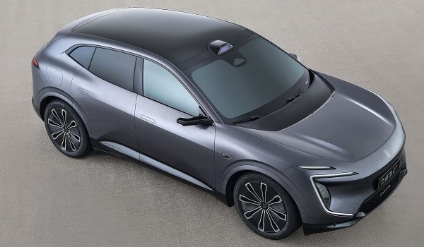 Кроссовер Avatr 07 стал первым гибридом в гамме Кроссовер Avatr 07 стал первым гибридом в гамме