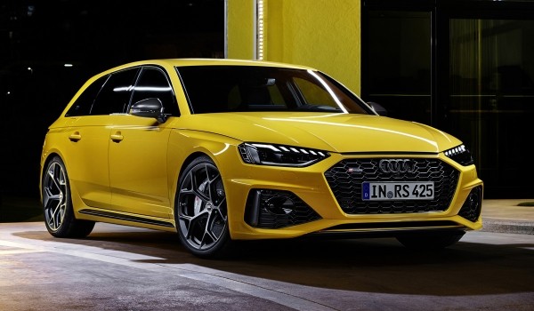 Подготовлена юбилейная версия универсала Audi RS 4 Avant Подготовлена юбилейная версия универсала Audi RS 4 Avant