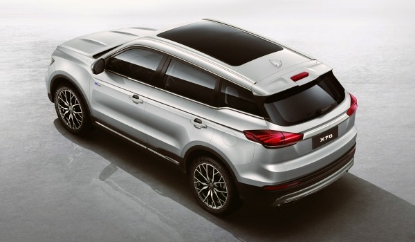 Geely Atlas Pro превратился в Belgee X70 Geely Atlas Pro превратился в Belgee X70