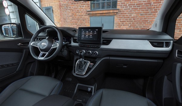 Показан семиместный Nissan Townstar Evalia для Европы Показан семиместный Nissan Townstar Evalia для Европы