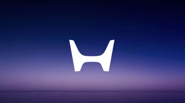 Компания Lynk & Co представила своего конкурента электрическому Zeekr 001 Компания Lynk & Co представила своего конкурента электрическому Zeekr 001