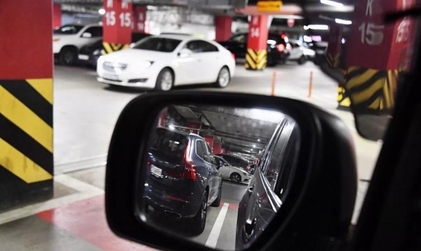 Tesla теперь просто хочет продать как можно больше своих электрокаров Tesla теперь просто хочет продать как можно больше своих электрокаров