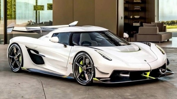 В Краснодаре продается редчайший гиперкар Koenigsegg за 1 млрд рублей