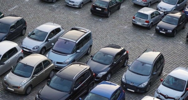 В России зафиксирован резкий рост стоимости парковочных мест В России зафиксирован резкий рост стоимости парковочных мест