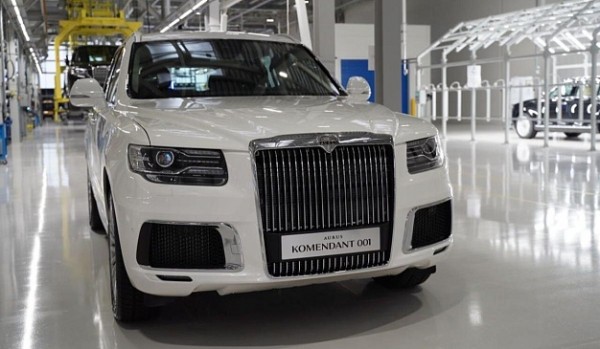 Власти Беларуси собираются пересесть на российские автомобили Aurus Власти Беларуси собираются пересесть на российские автомобили Aurus