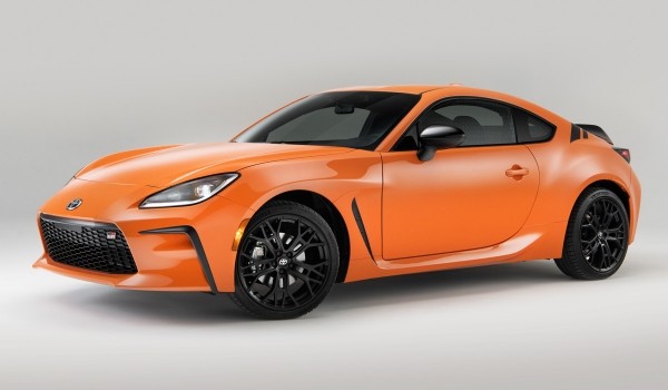 Готовится купе Toyota GR86 с турбомотором и полным приводом Готовится купе Toyota GR86 с турбомотором и полным приводом