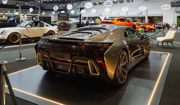 Юбилейный гиперкар Bertone GB110 представлен живьем в Монако Юбилейный гиперкар Bertone GB110 представлен живьем в Монако