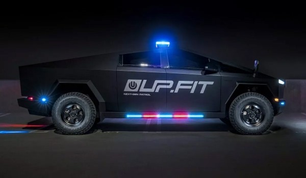 Пикап Tesla Cybertruck собрался на службу в полицию