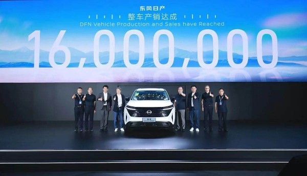 Дайджест дня: Stellantis без хрома, проблемы вариатора Весты и другие события индустрии Дайджест дня: Stellantis без хрома, проблемы вариатора Весты и другие события индустрии