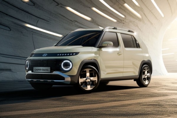 Представлен электрический паркетник Hyundai Casper (он же Inster)