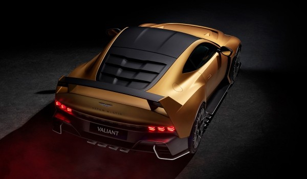 Суперкар Aston Martin Valiant продолжил дело 12-цилиндровой модели Valour Суперкар Aston Martin Valiant продолжил дело 12-цилиндровой модели Valour